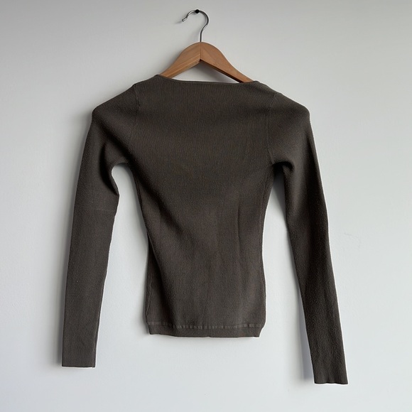 Wilfred Tuscany Sweater - Picture 2 of 7